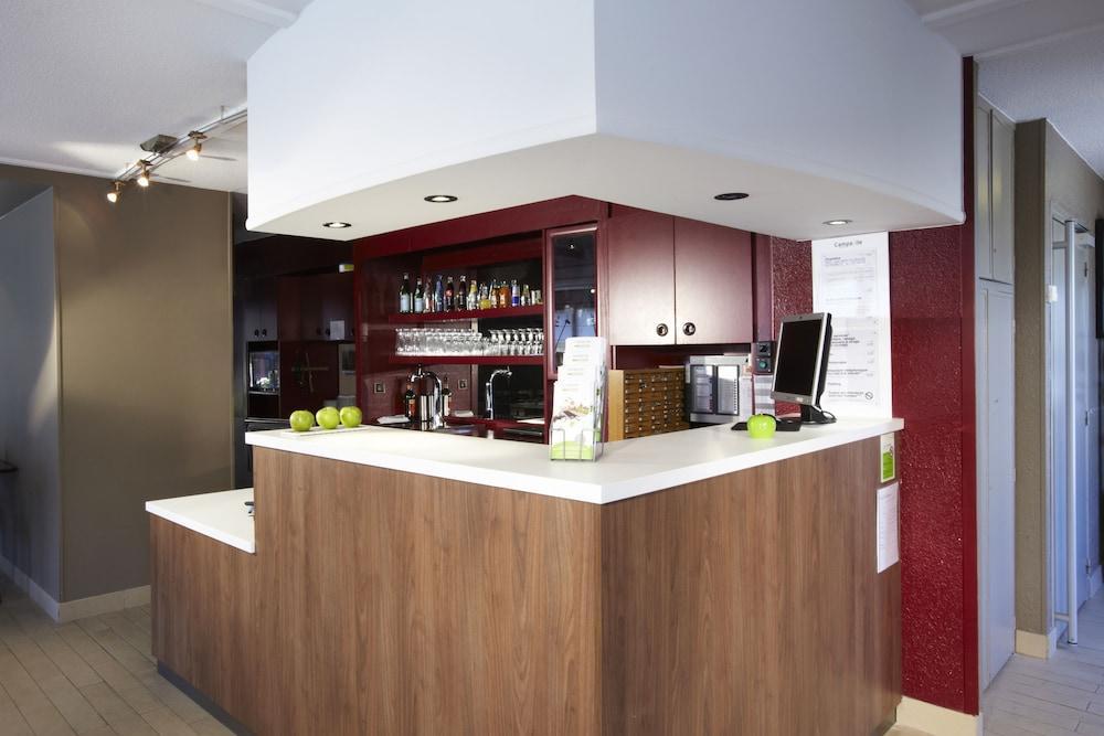 Campanile Salon-De-Provence Hotel Kültér fotó