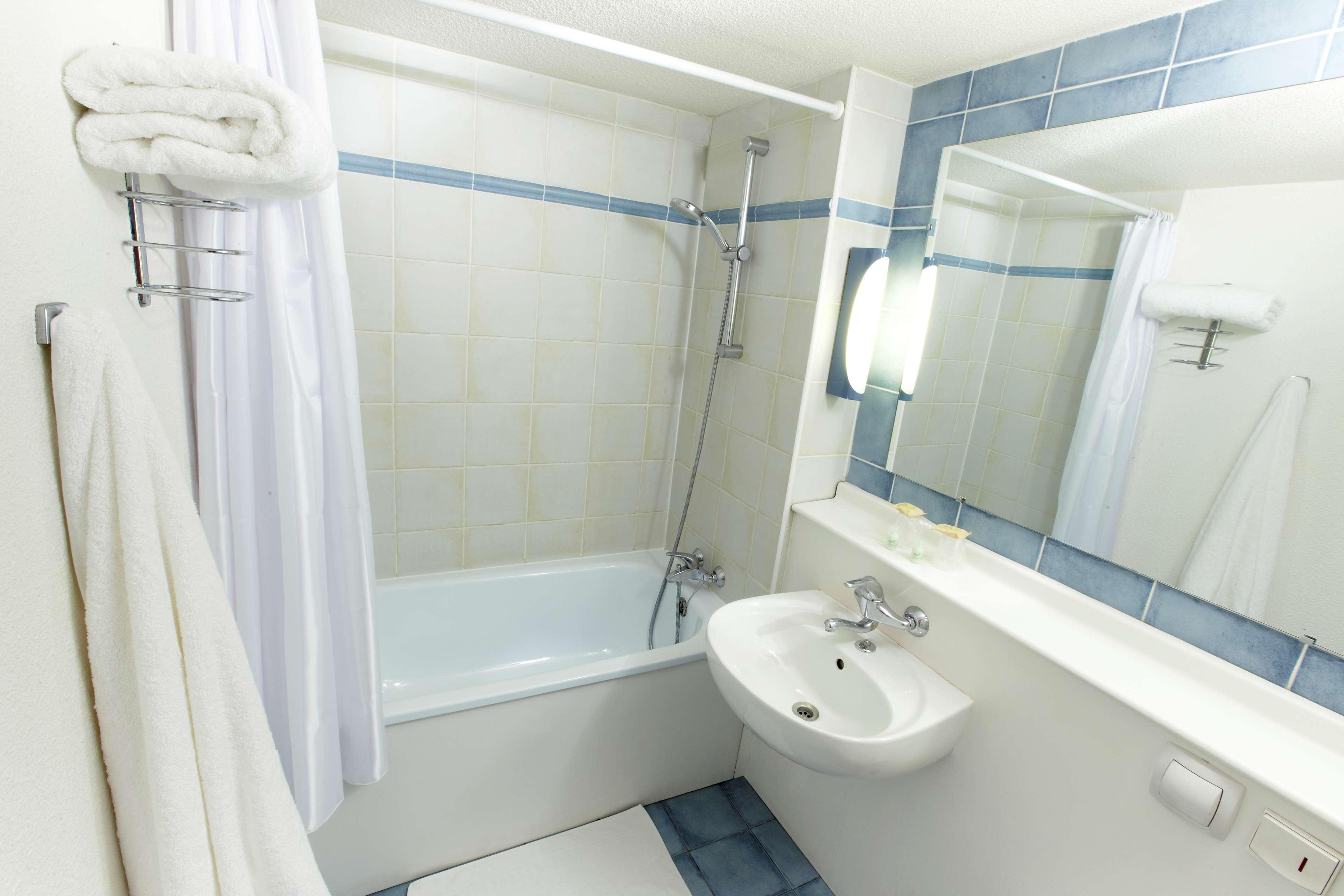 Campanile Salon-De-Provence Hotel Kültér fotó