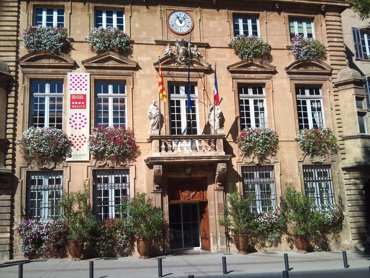 Campanile Salon-De-Provence Hotel Kültér fotó